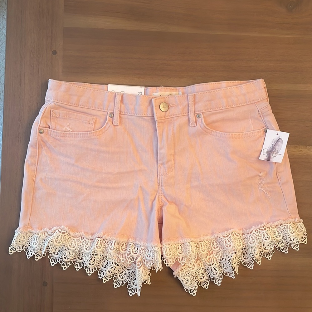 NWT Jessica Simpson Lace Trim Nomad Ongoing Shorts